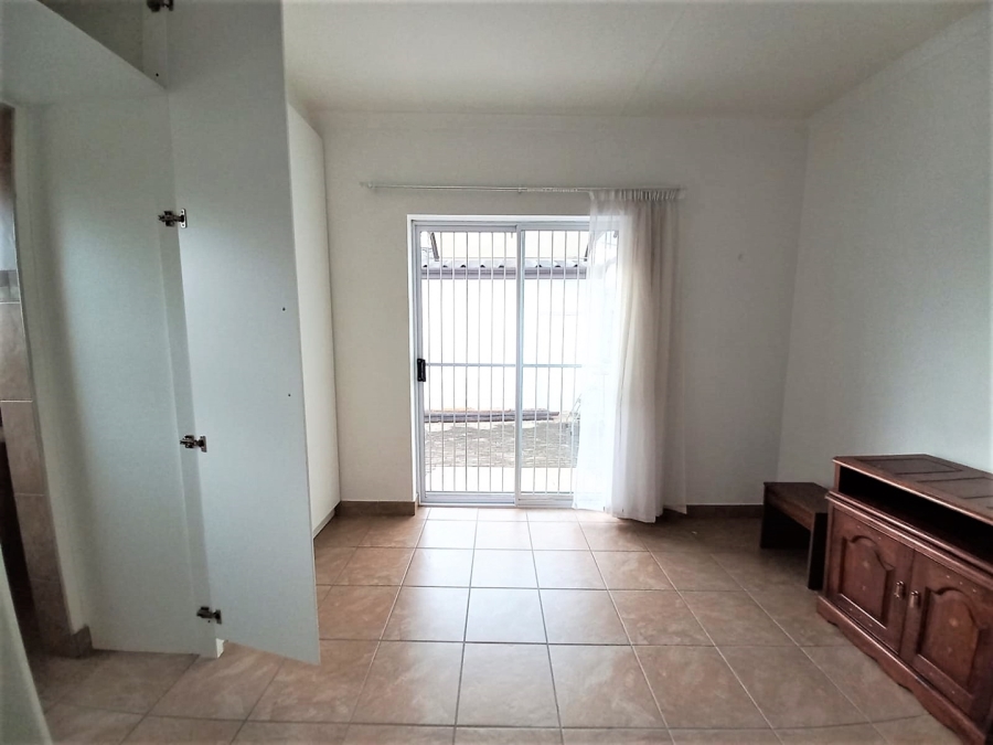 5 Bedroom Property for Sale in Fairbridge Heights Eastern Cape